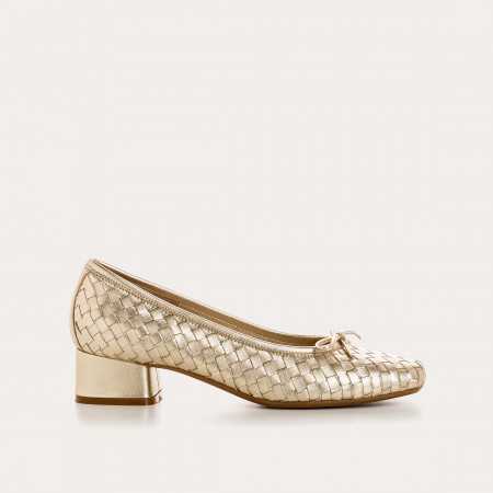 BALLERINES A TALONS...